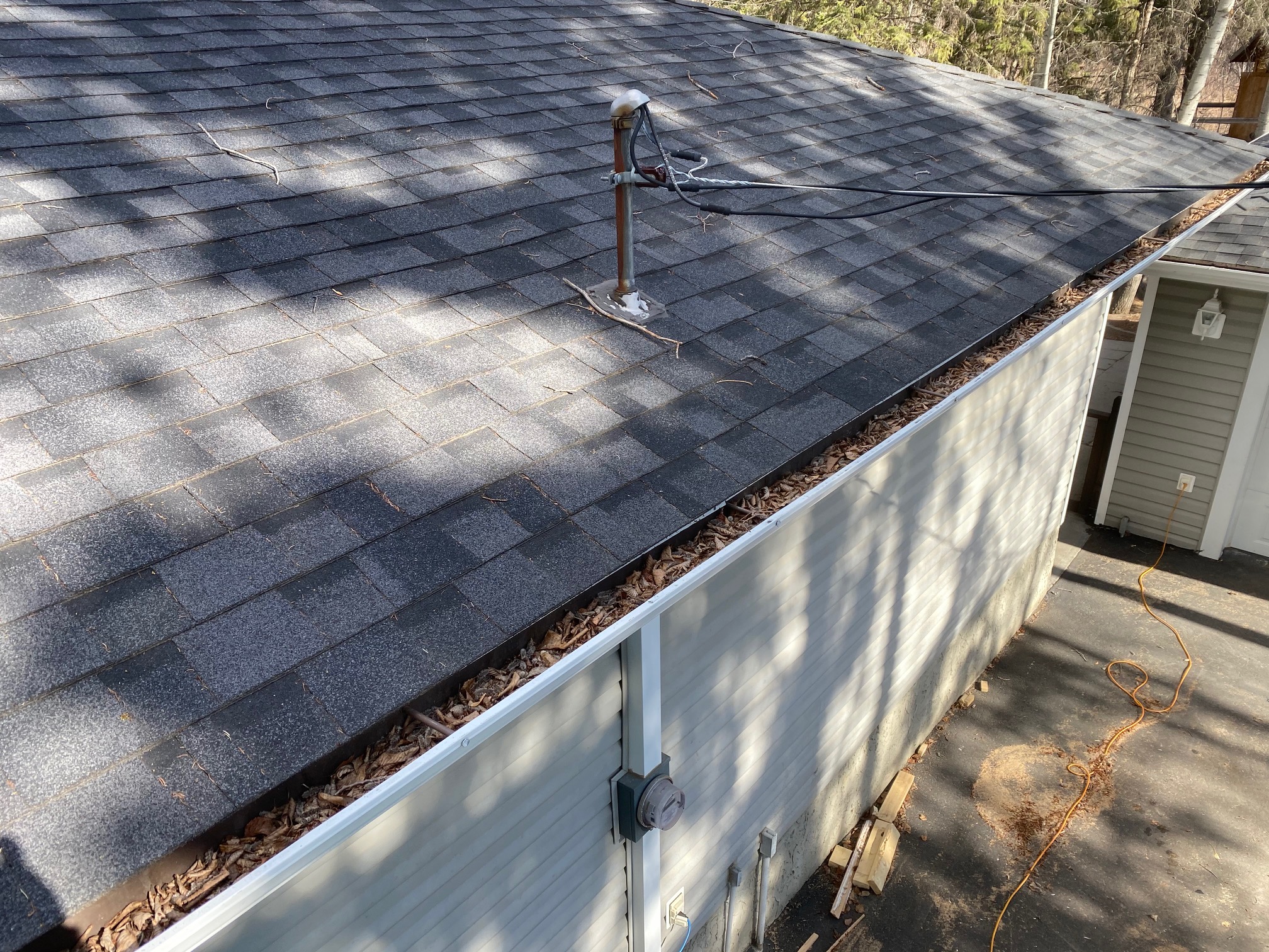 Gutter Cleaning Services Spruce Grove and Stony Plain